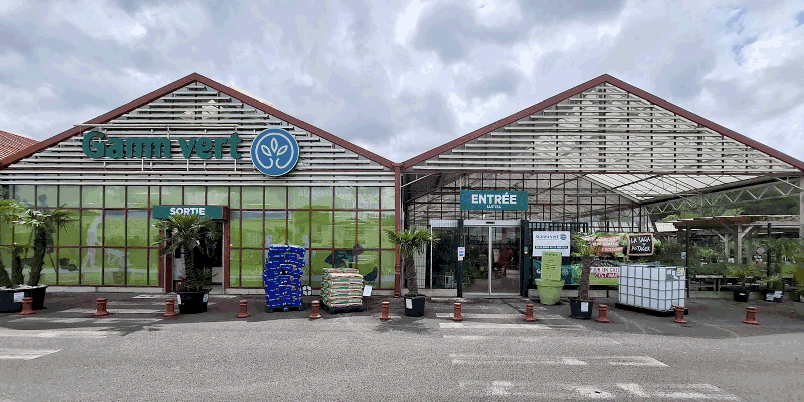 Acquisition Du Gamm Vert Saint P e sur Nivelle Lur Berri
